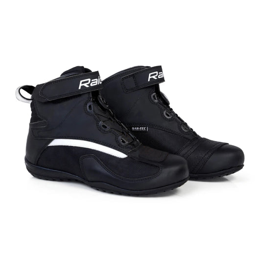 Raida UrbanR Riding Shoes | Black
