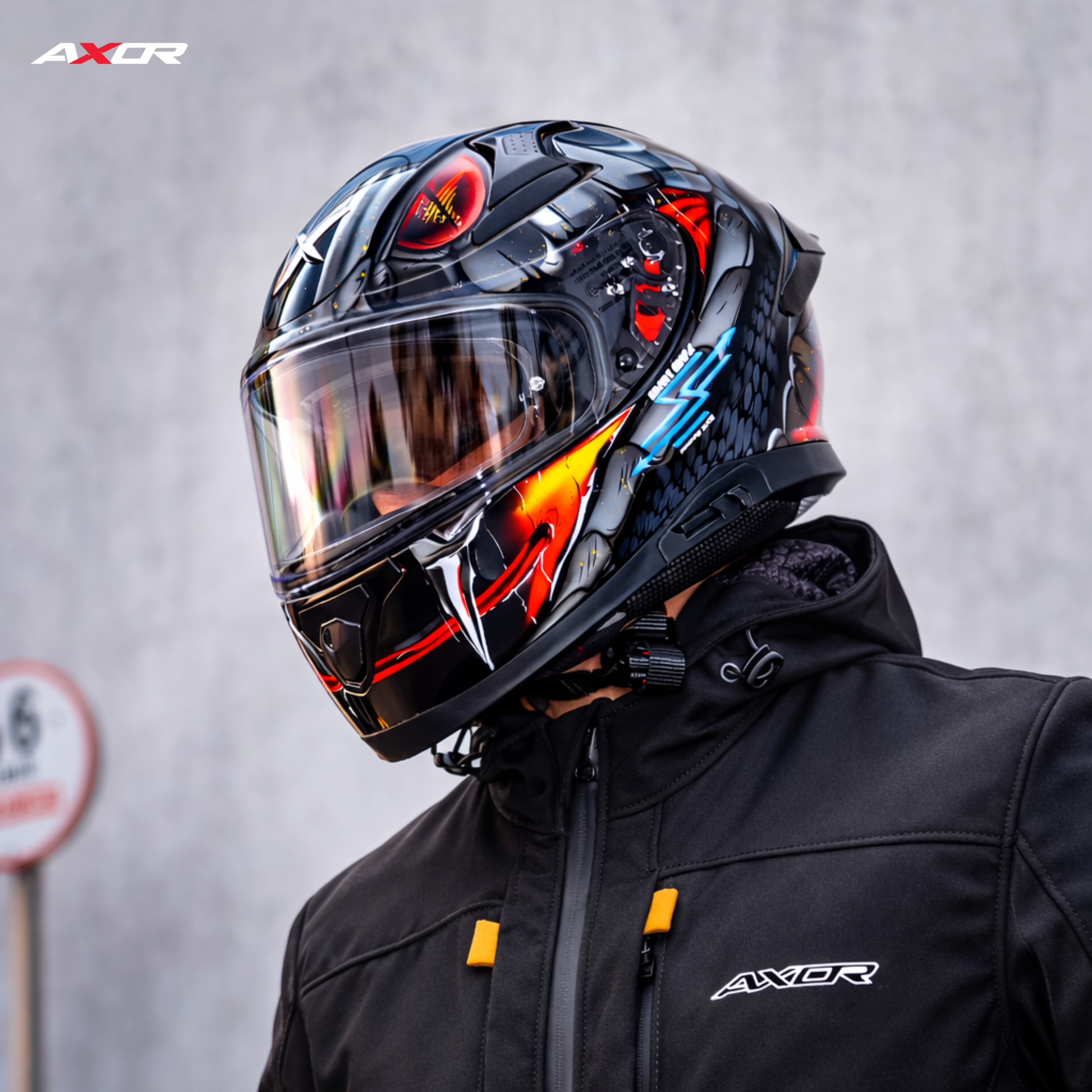 Axor X Altor  Apex Venomous Smart Bluetooth Helmet