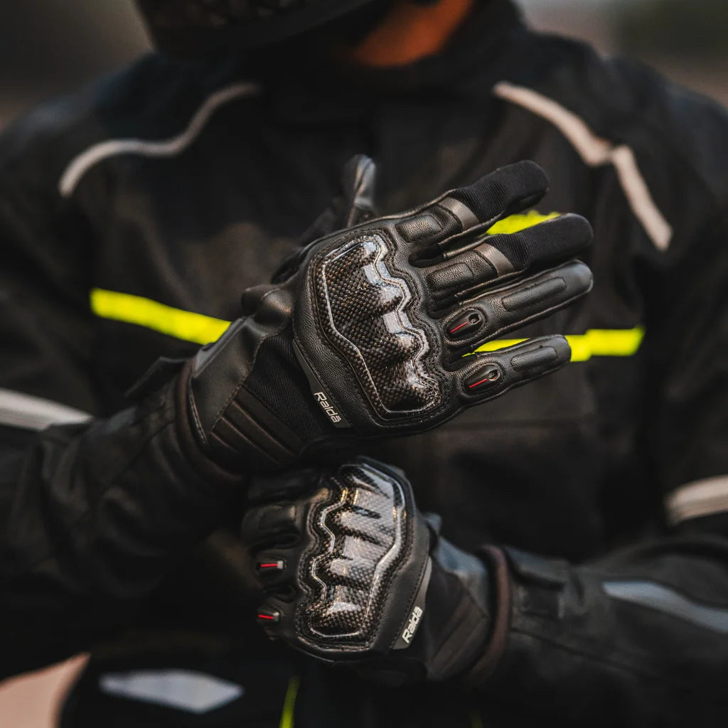 Raida Carbonite Gloves | Black