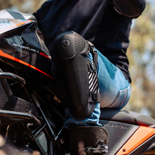 Raida Tourer Knee Guard